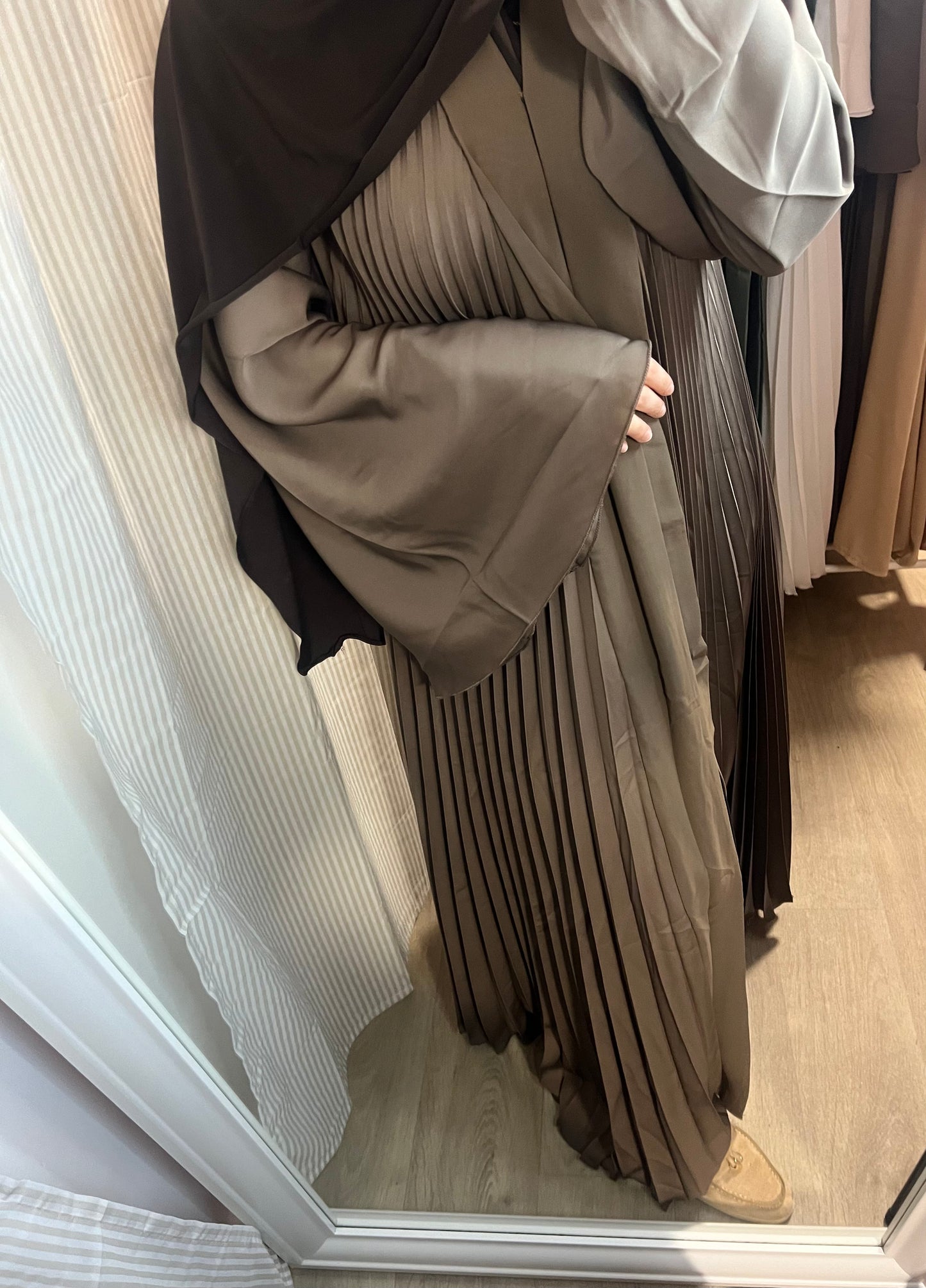 ABAYA TAUPY